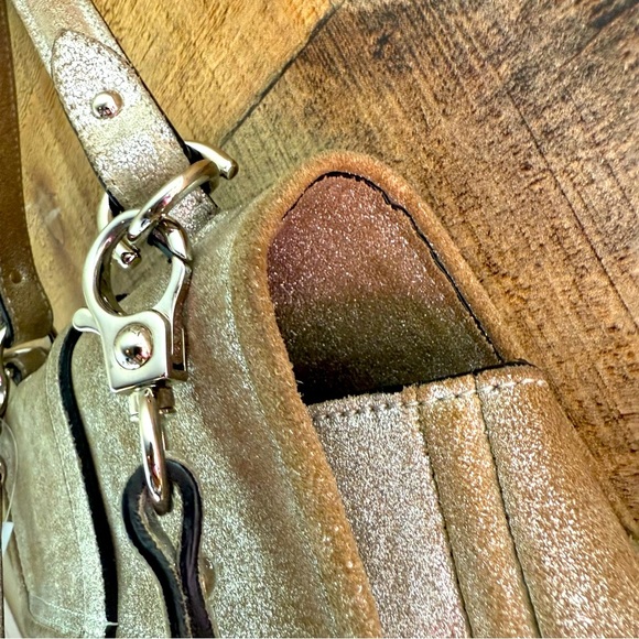 Rare Lanvin Collection 2 Way Shoulder Metallic Leather Taupe Bucket Bag - Picture 10 of 13